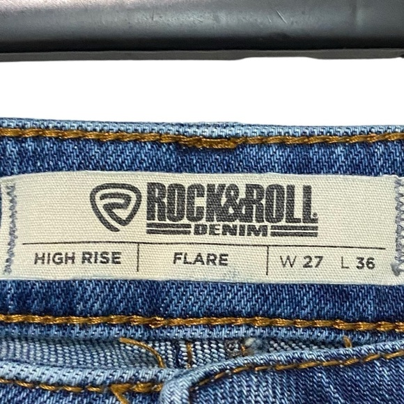 ROCK&ROLL DENIM - SZ 27 x 35” GR8 CONDITION - 10”FLARE - HIGH RISE - MED WASH B6 - Picture 4 of 12